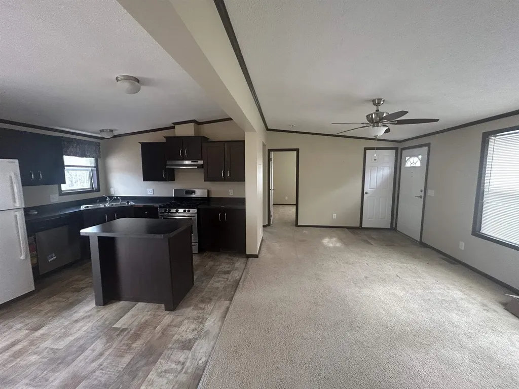 13 Seaglass Lane Kittery ME 03904