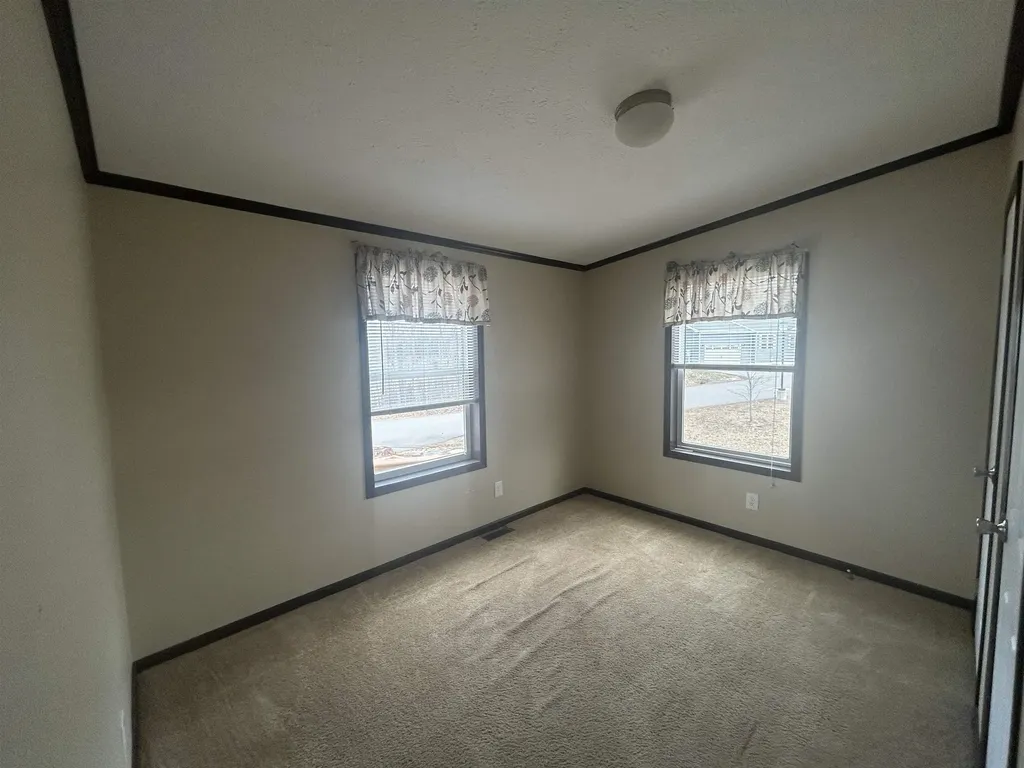 13 Seaglass Lane Kittery ME 03904