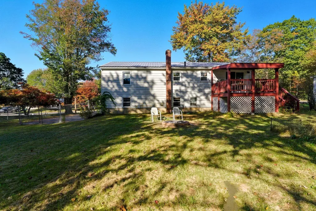 4 Vernon Avenue Rochester NH 03867