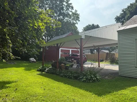 209 Grove Street Bennington VT 05201