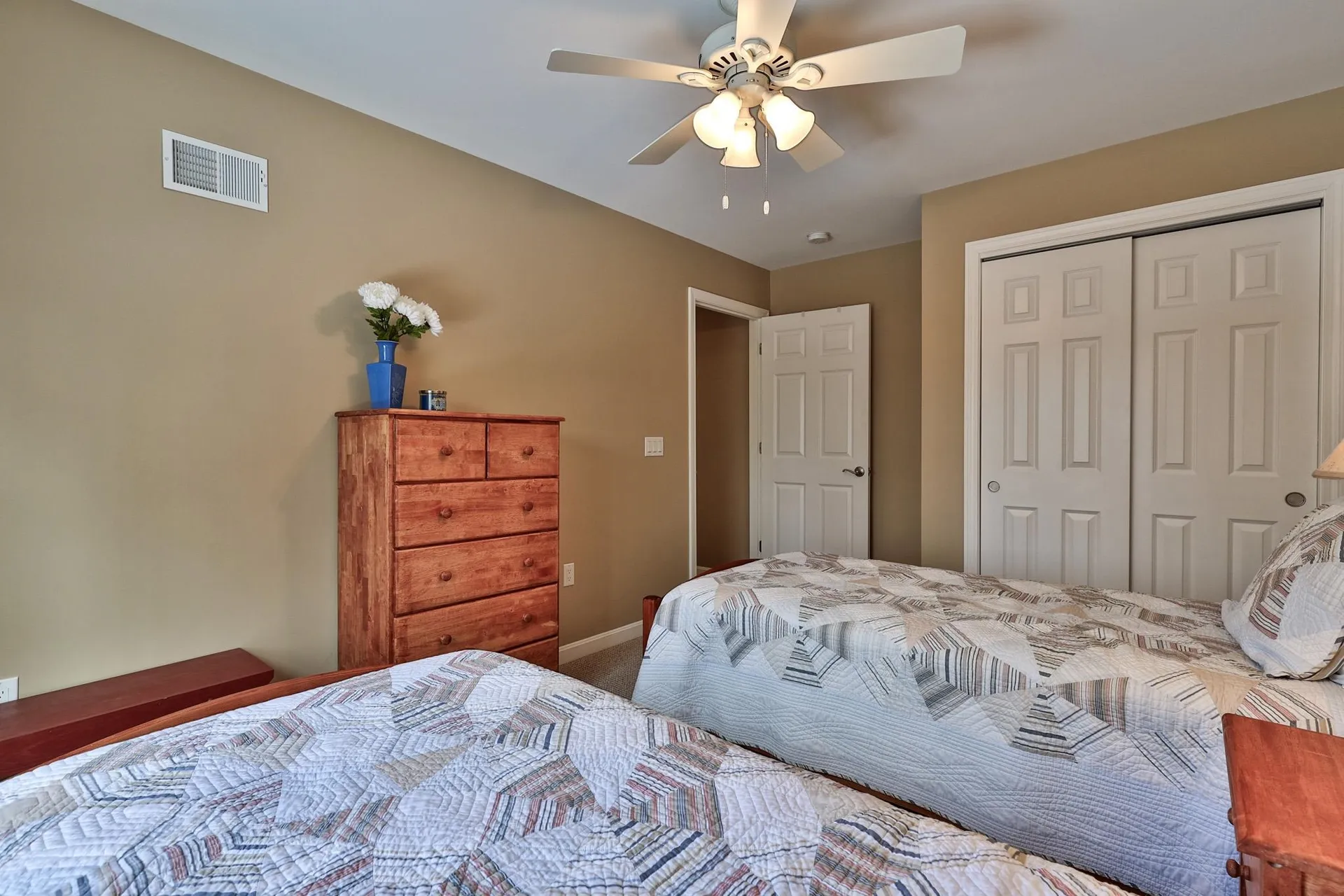 175 Overbrook Drive Mendon VT 05701