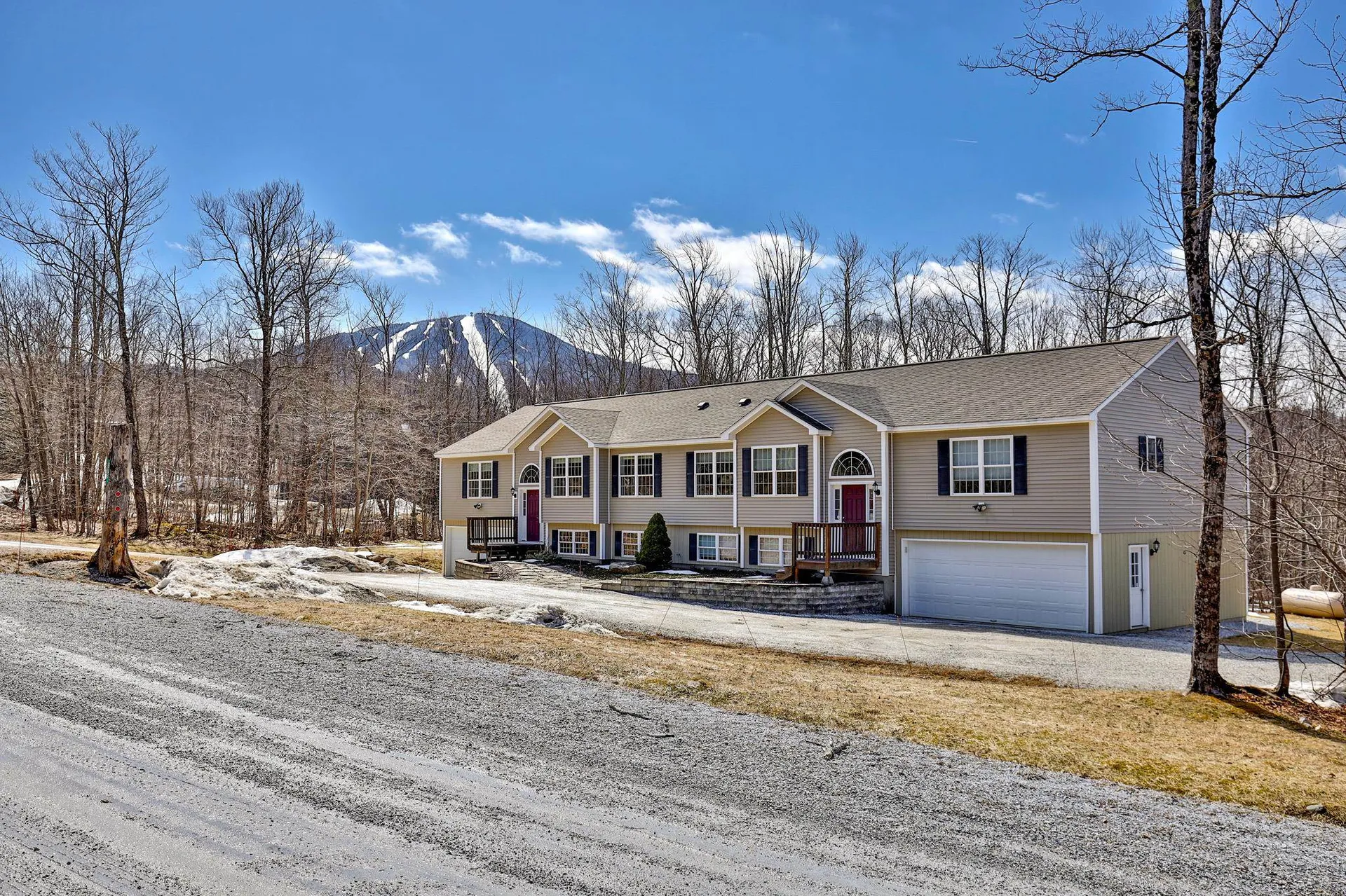 175 Overbrook Drive Mendon VT 05701
