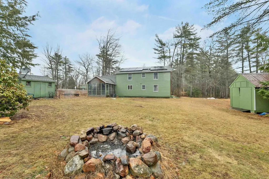 104 Ridgewood Drive Gilmanton NH 03237