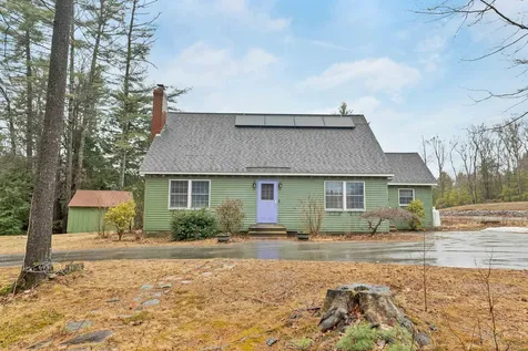 104 Ridgewood Drive Gilmanton NH 03237