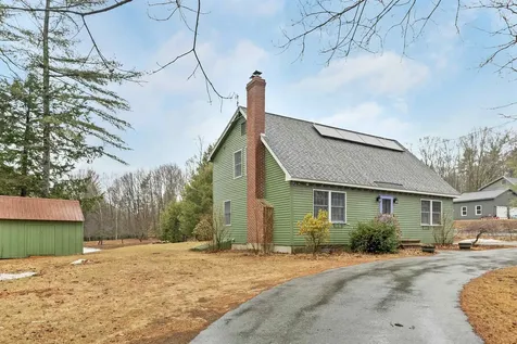 104 Ridgewood Drive Gilmanton NH 03237