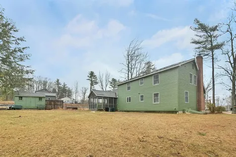 104 Ridgewood Drive Gilmanton NH 03237