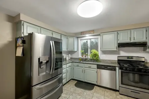 104 Ridgewood Drive Gilmanton NH 03237