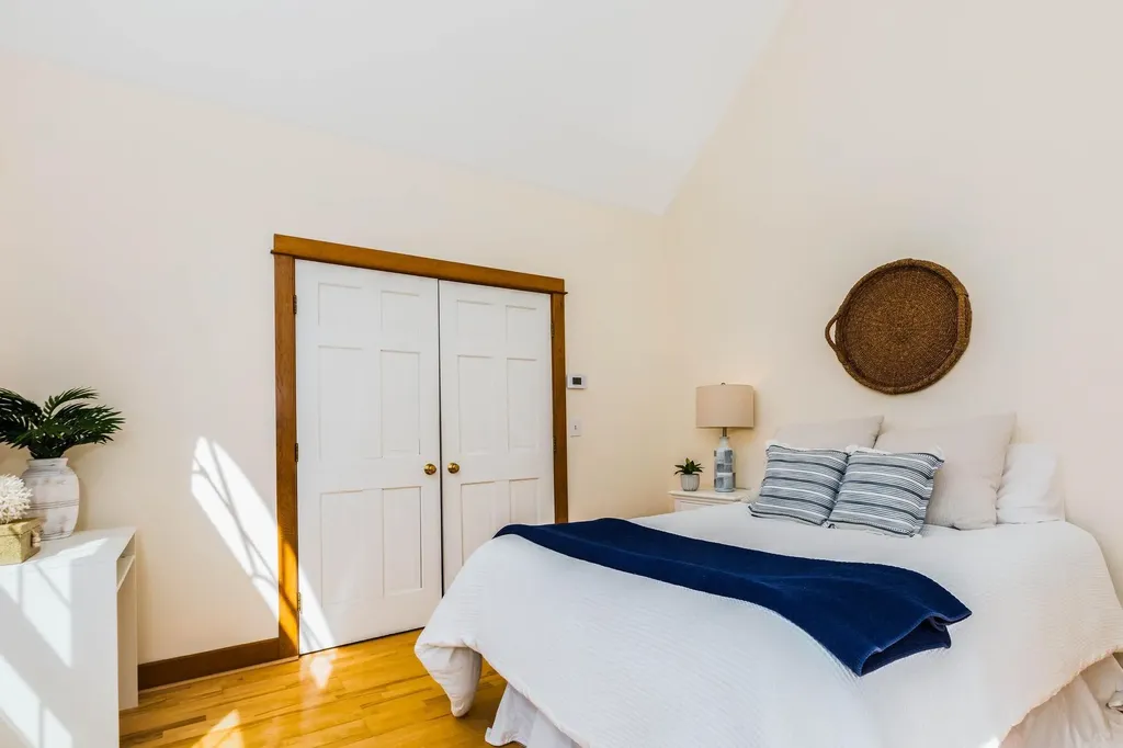 21 Shearwater Street Durham NH 03824