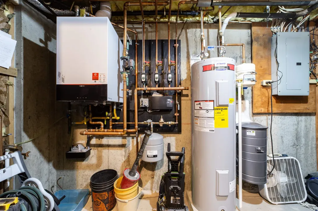 450 Upper Birch Drive Bristol NH 03222