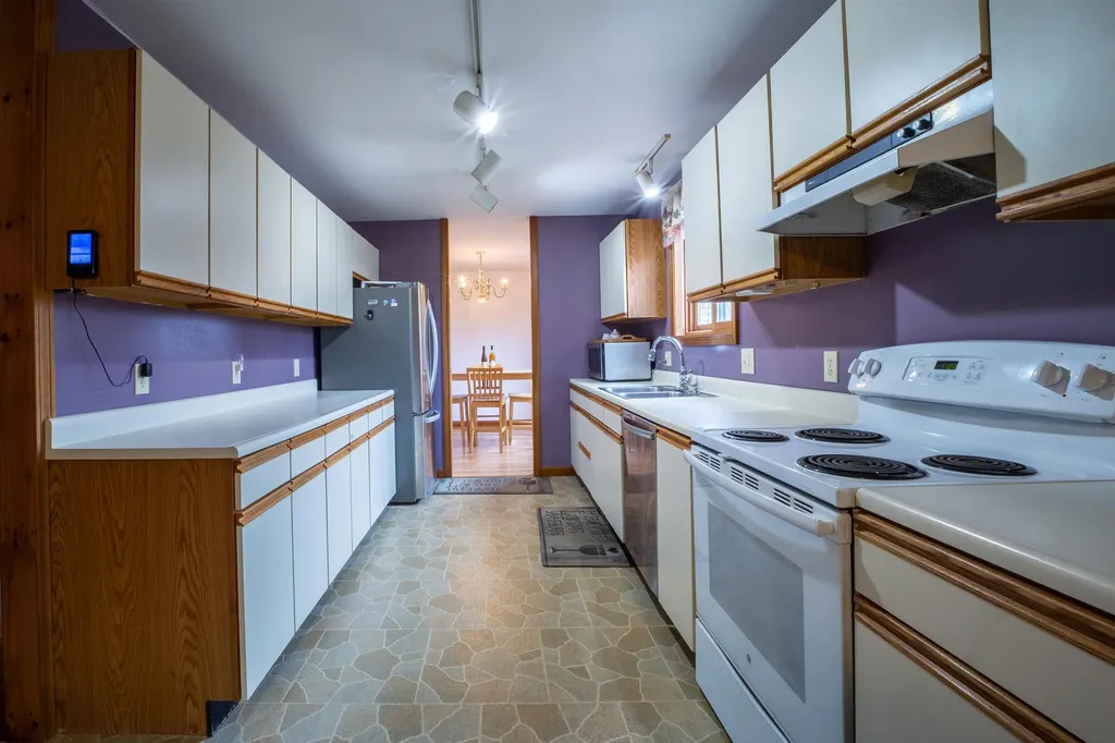 450 Upper Birch Drive Bristol NH 03222