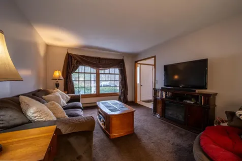 450 Upper Birch Drive Bristol NH 03222-6558
