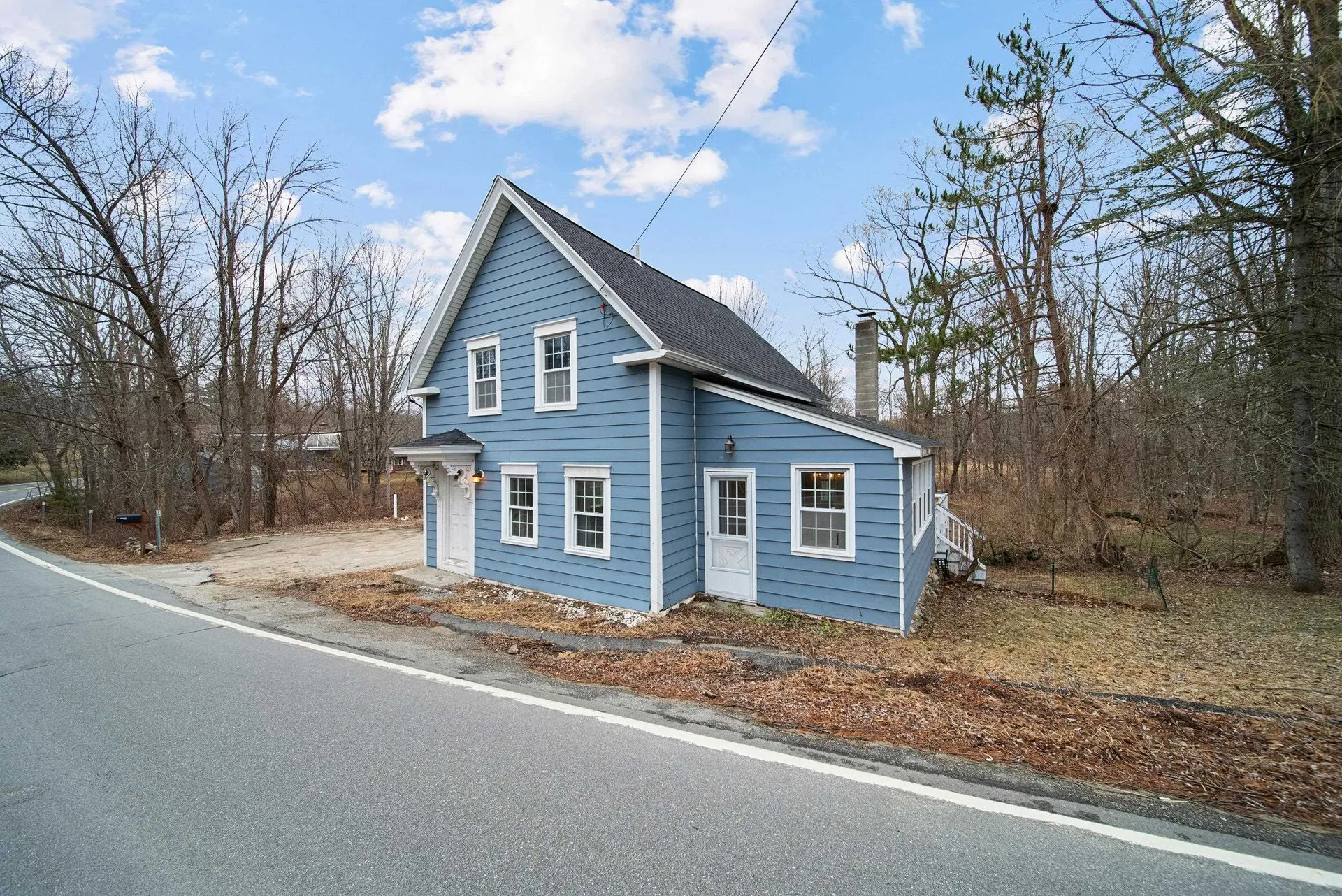 79 Haverhill Road Chester NH 03036