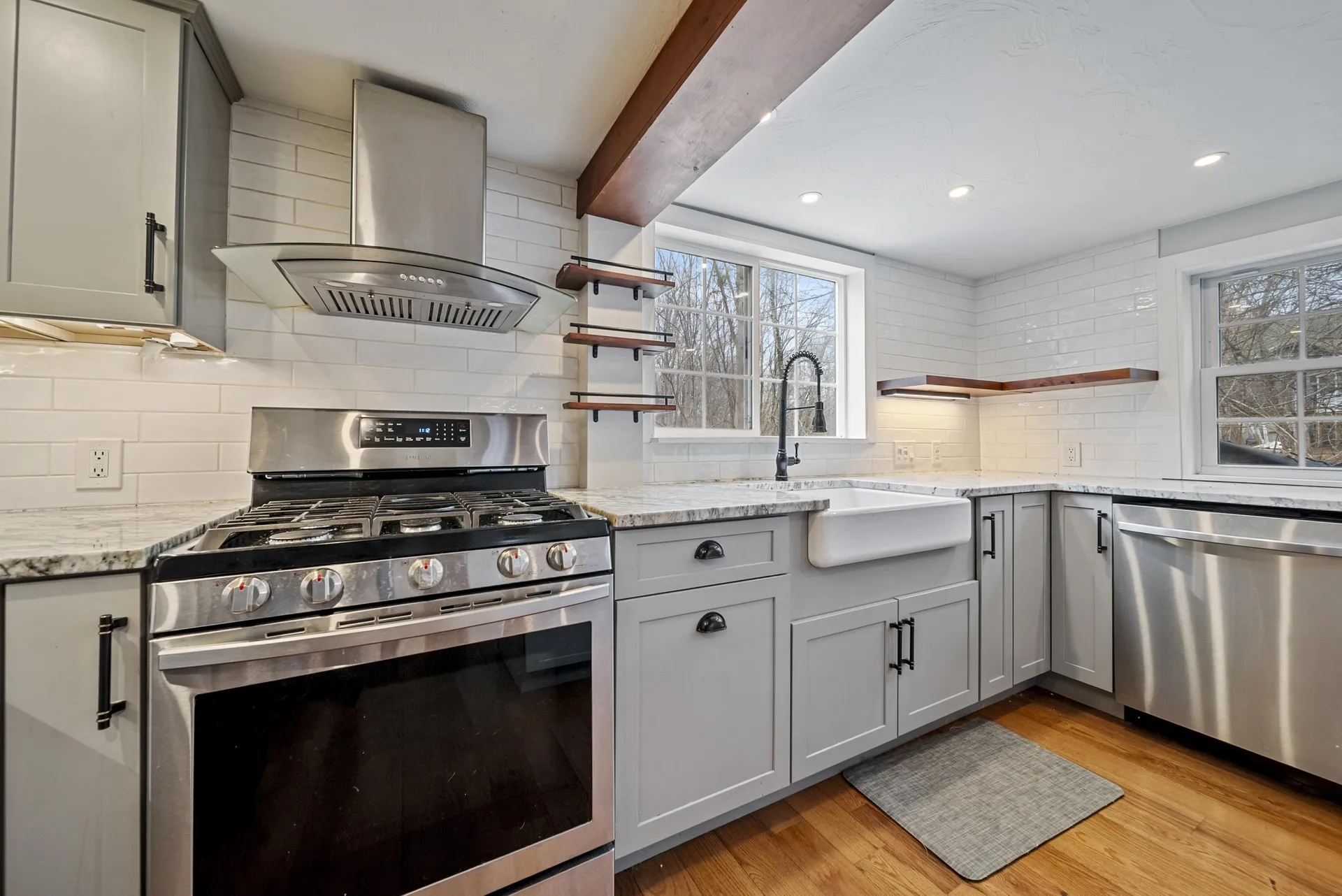 79 Haverhill Road Chester NH 03036