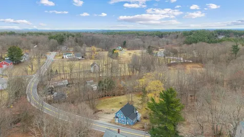 79 Haverhill Road Chester NH 03036