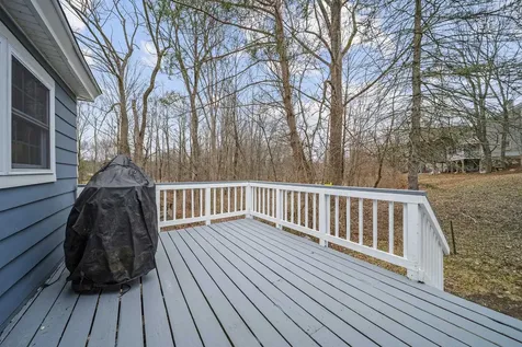 79 Haverhill Road Chester NH 03036
