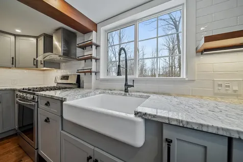 79 Haverhill Road Chester NH 03036