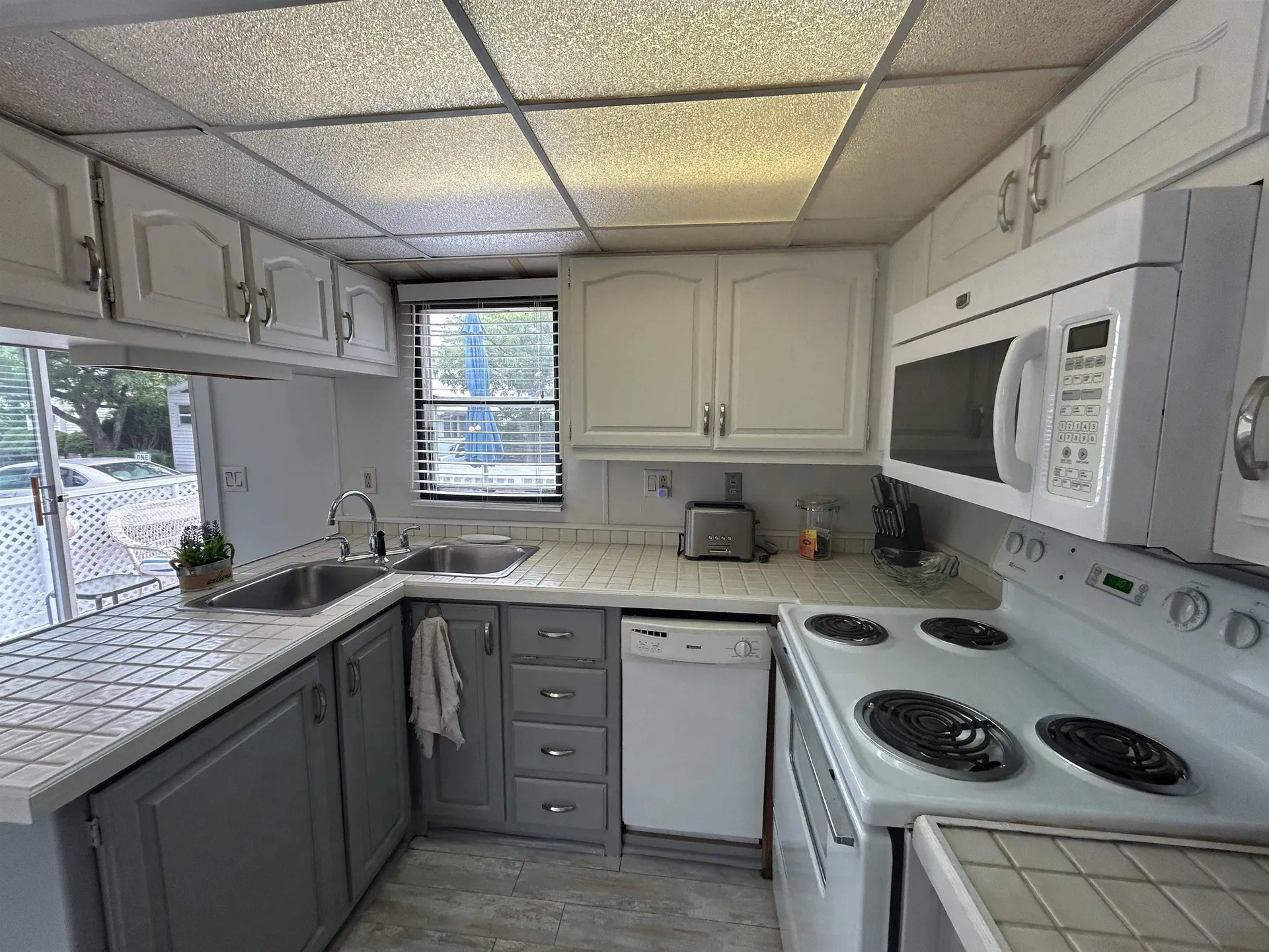 308 State Route 286 Seabrook NH 03874
