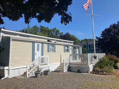 308 State Route 286 Seabrook NH 03874