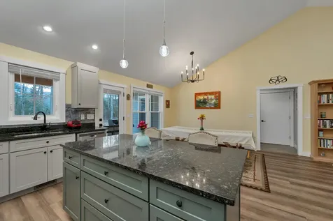 12 Winchester Lane Tuftonboro NH 03850