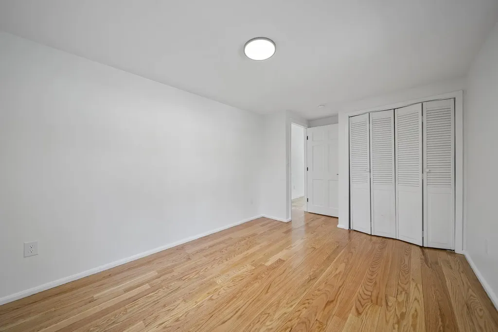 74 Riverside Drive Fremont NH 03044