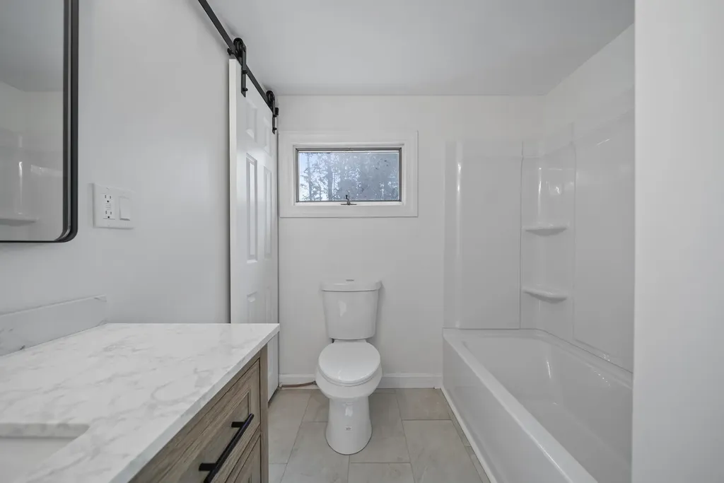 74 Riverside Drive Fremont NH 03044