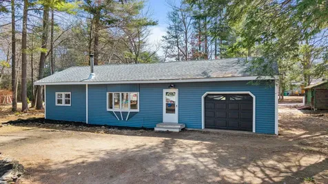 74 Riverside Drive Fremont NH 03044