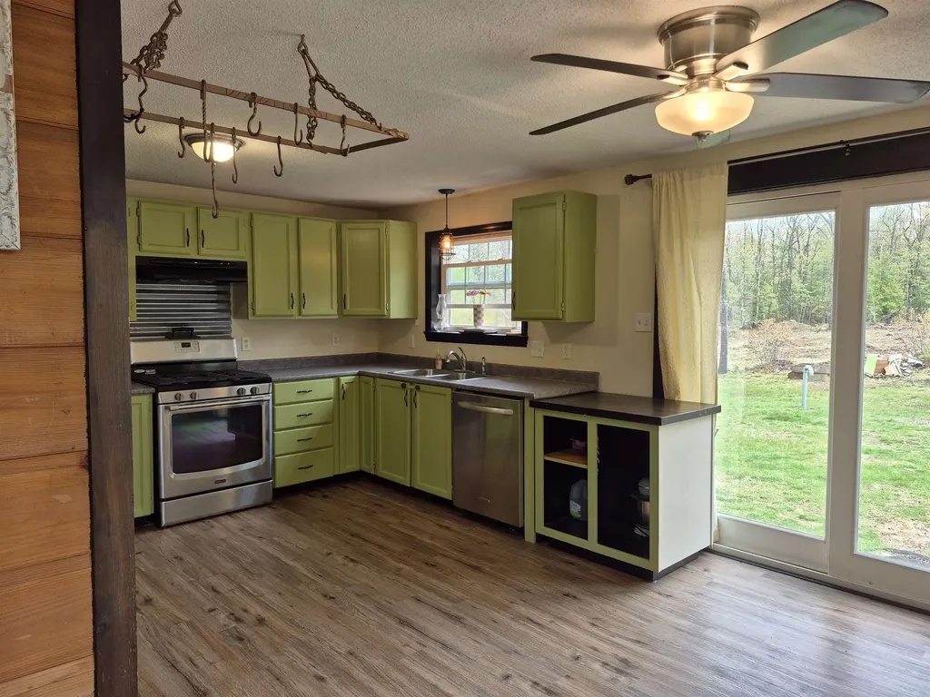 115 Moody Road Effingham NH 03882