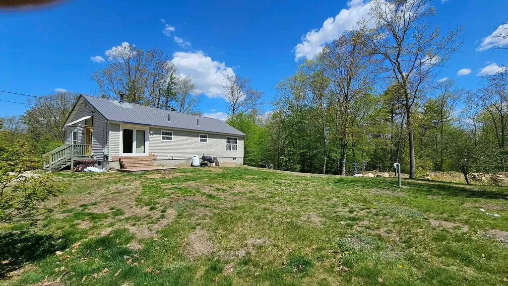 115 Moody Road Effingham NH 03882