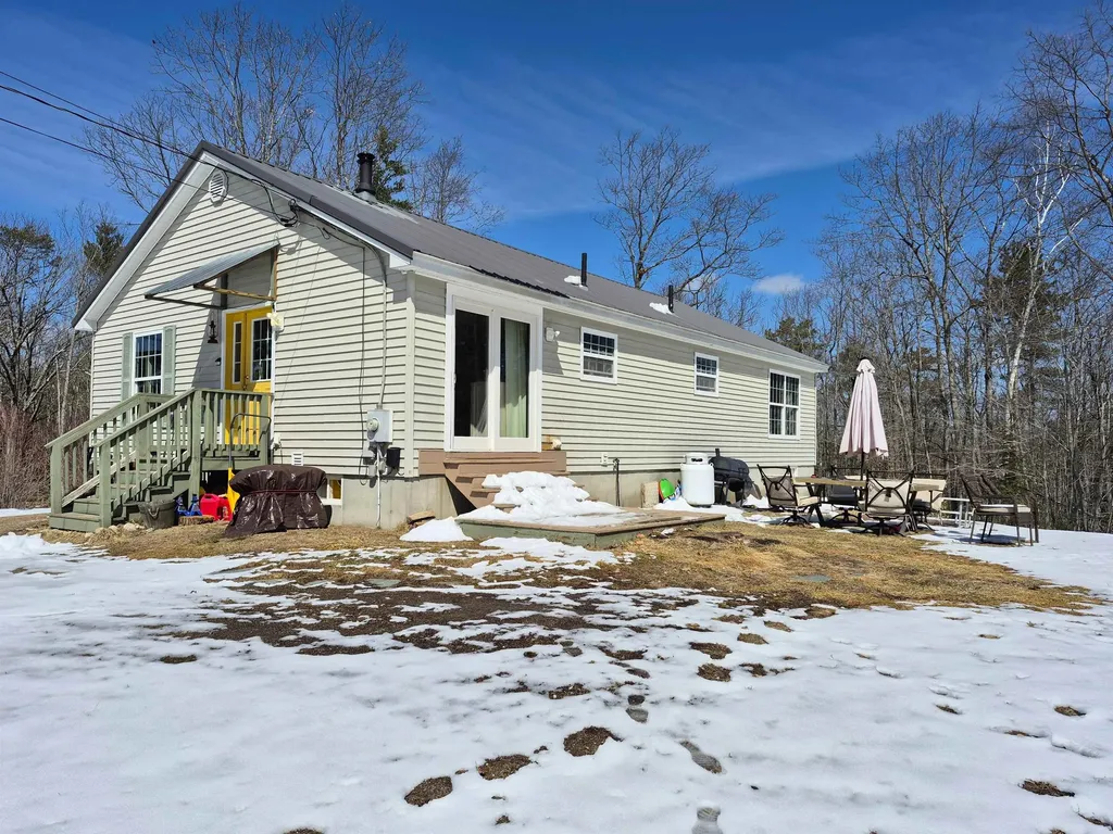 115 Moody Road Effingham NH 03882