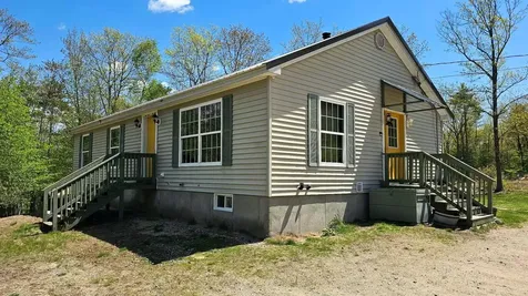 115 Moody Road Effingham NH 03882