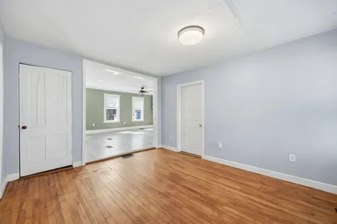 7 West Street Tilton NH 03276