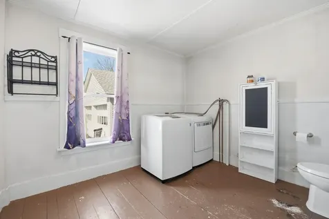 7 West Street Tilton NH 03276