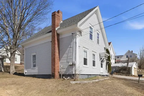 7 West Street Tilton NH 03276