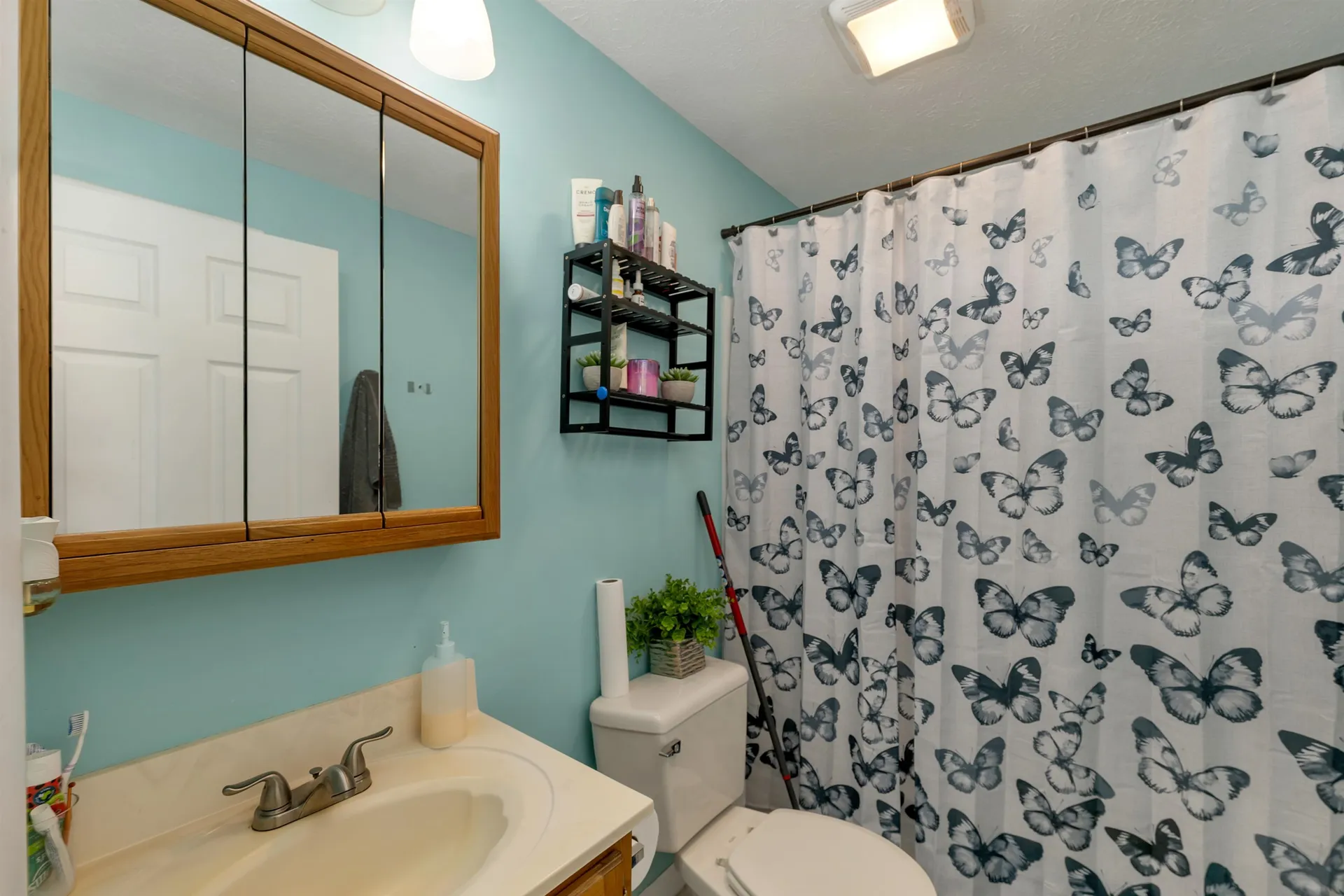 479 Lake Avenue Manchester NH 03103