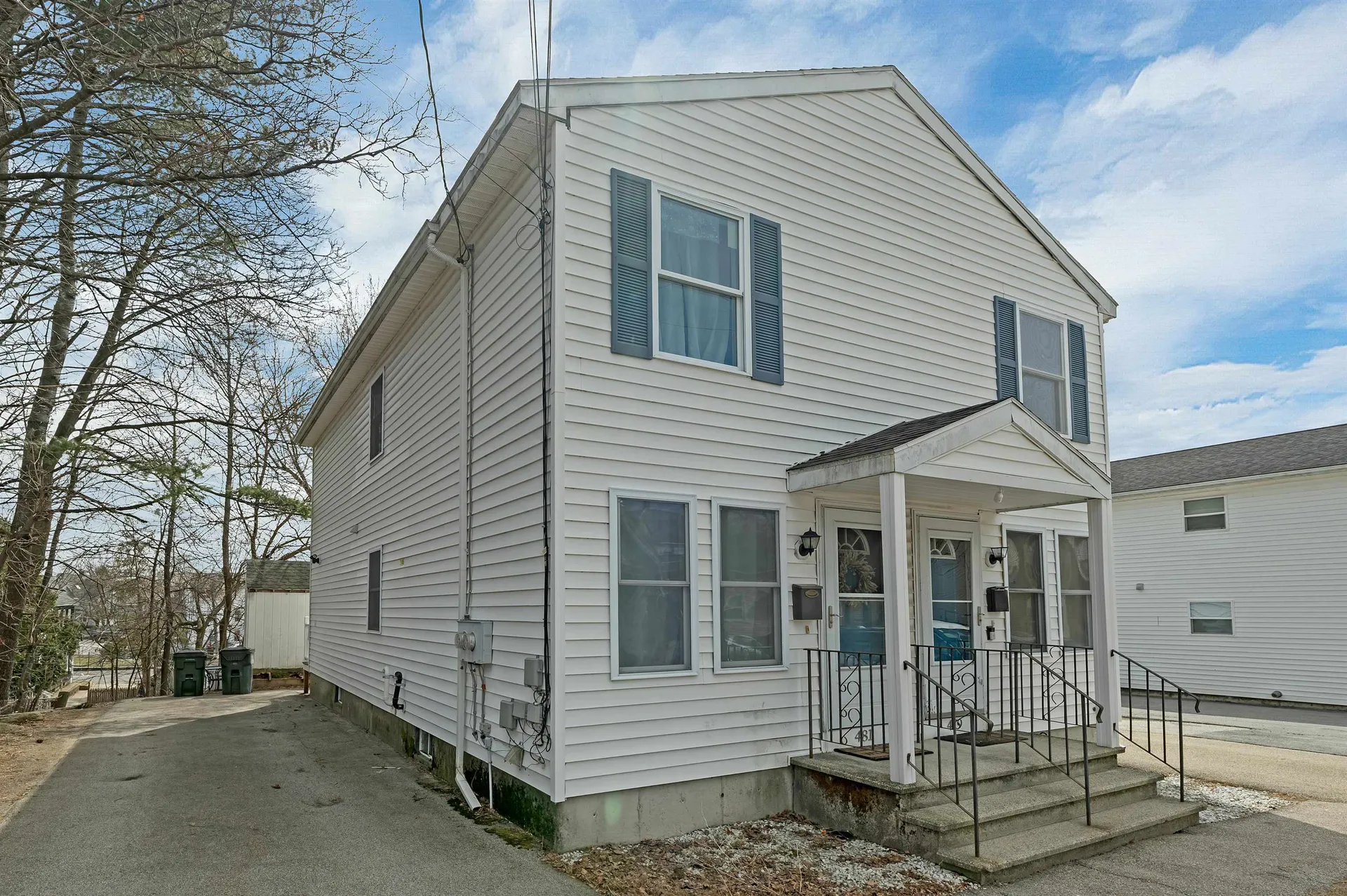 479 Lake Avenue Manchester NH 03103