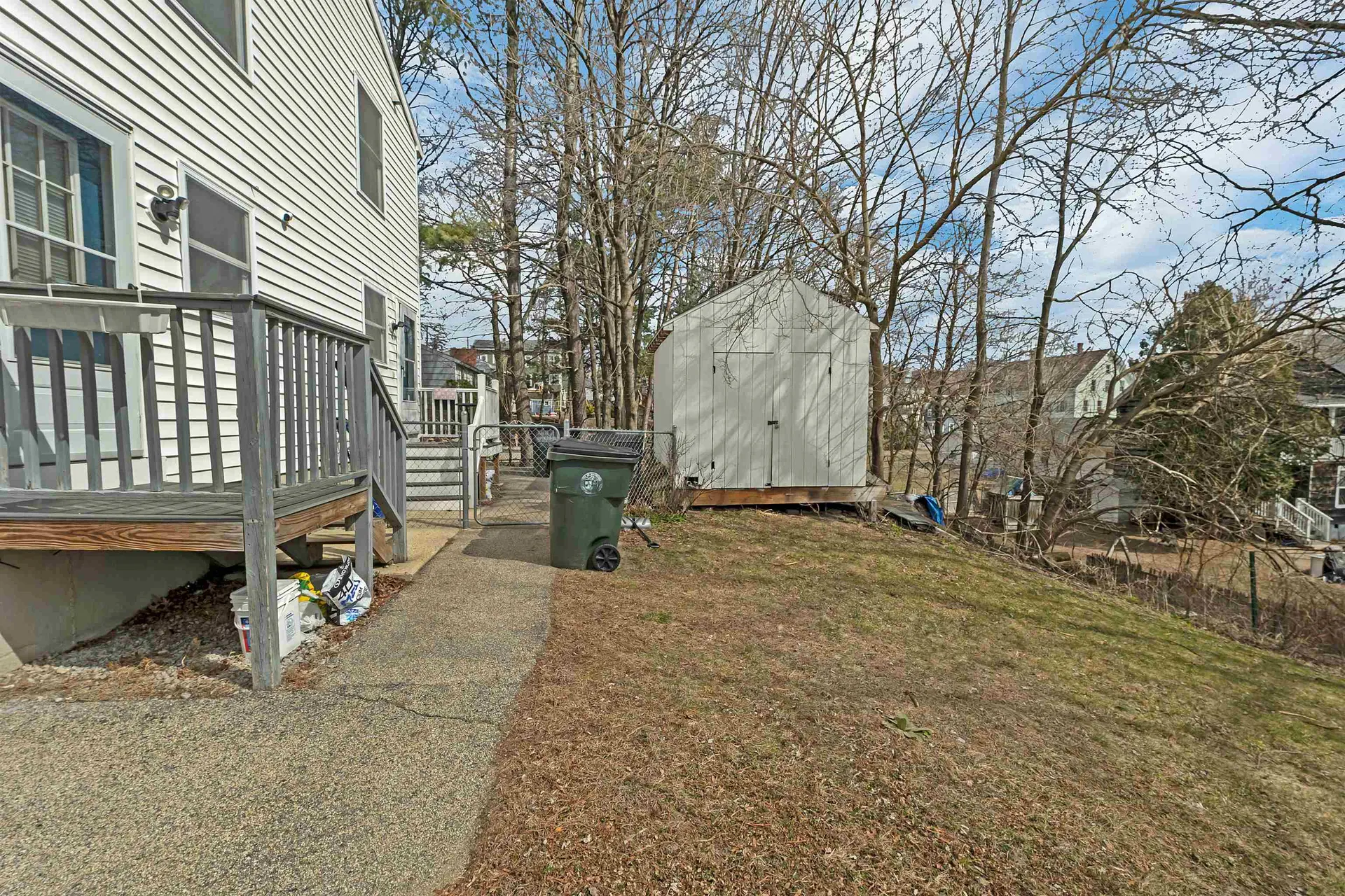 479 Lake Avenue Manchester NH 03103