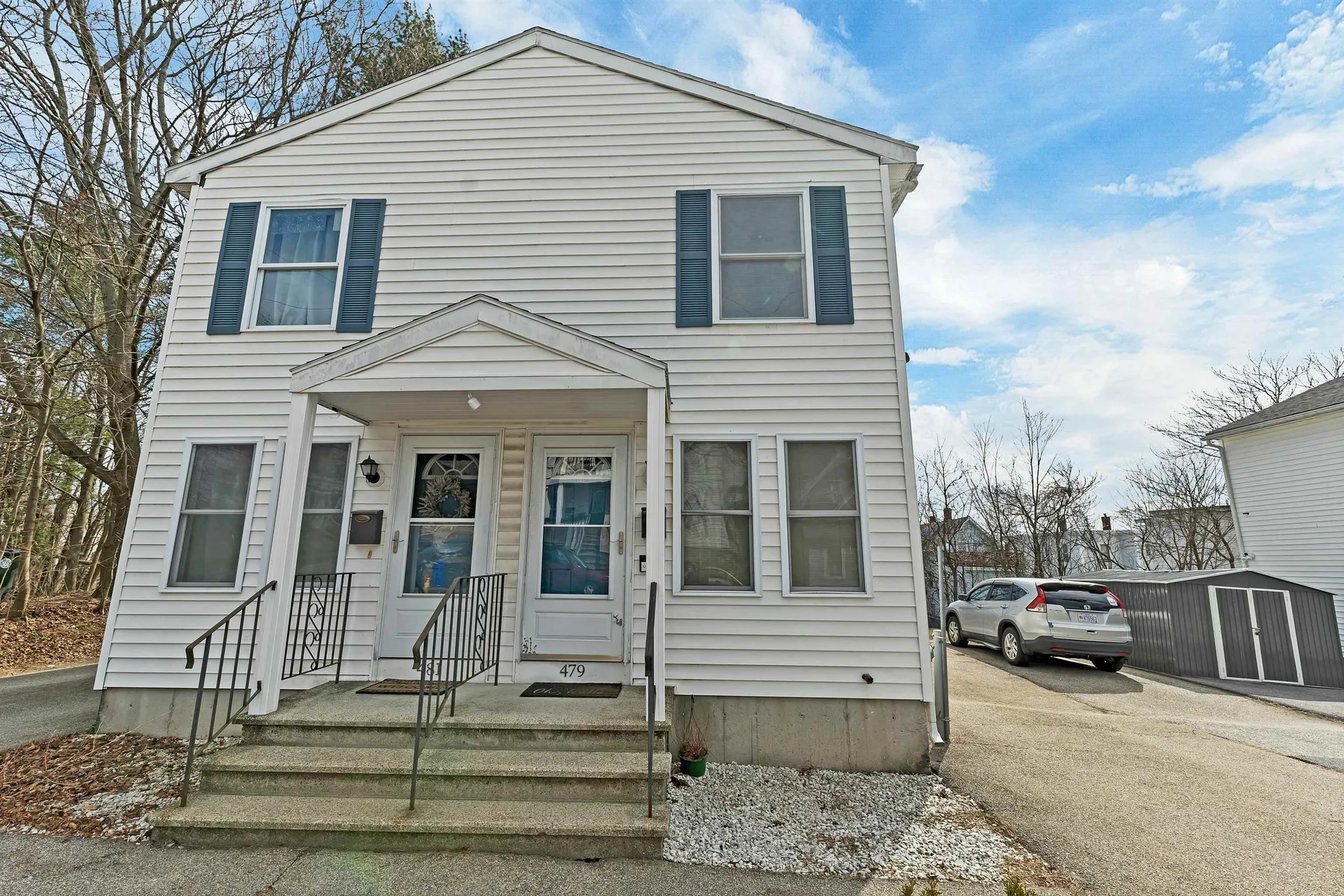 479 Lake Avenue Manchester NH 03103