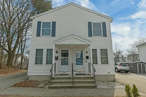 479 Lake Avenue Manchester NH 03103