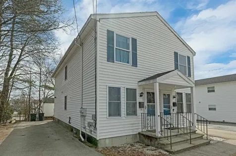 479 Lake Avenue Manchester NH 03103