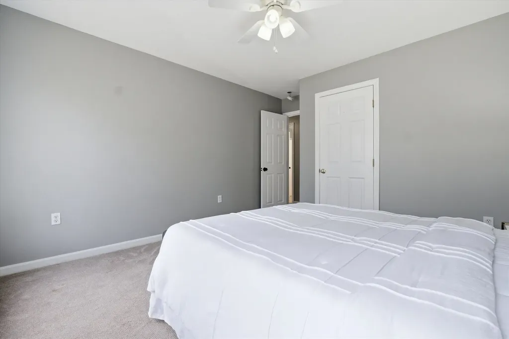 64 Peppermint Street Goffstown NH 03045