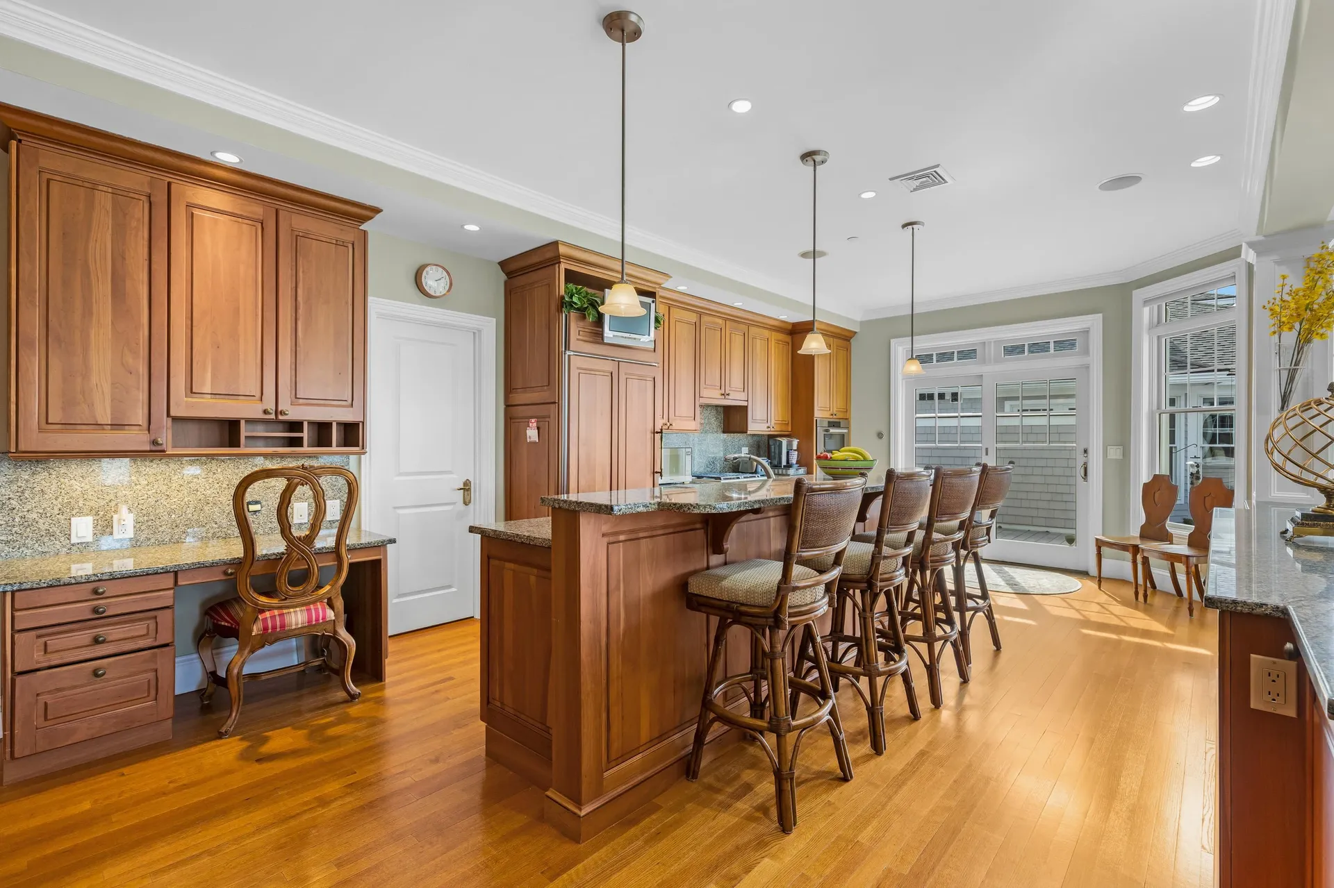 8 Campbells Lane New Castle NH 03854