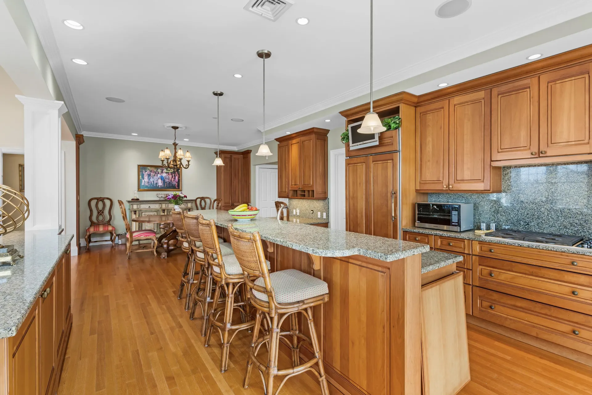 8 Campbells Lane New Castle NH 03854