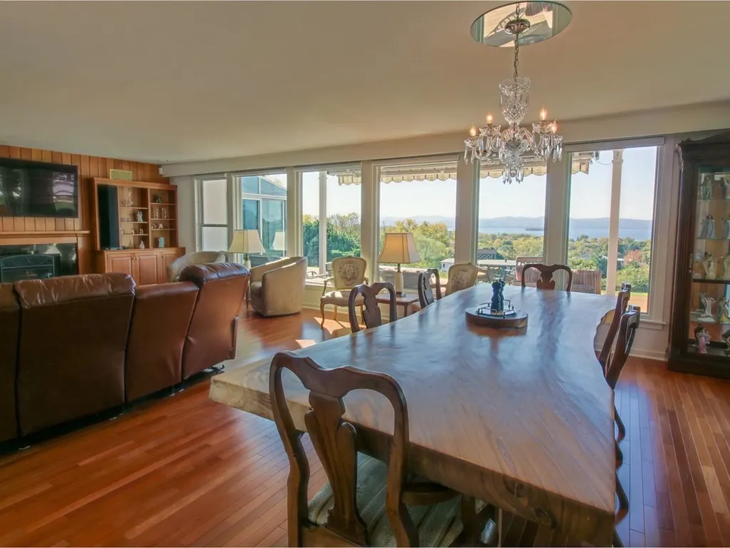 165 Crescent Road Burlington VT 05401