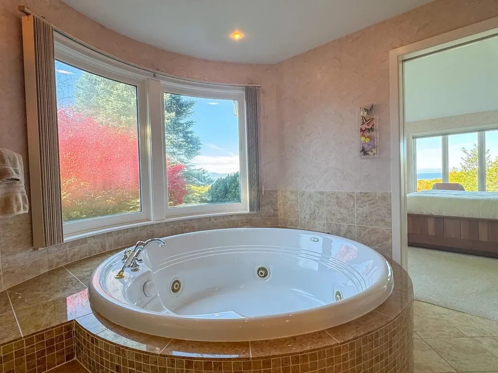 165 Crescent Road Burlington VT 05401