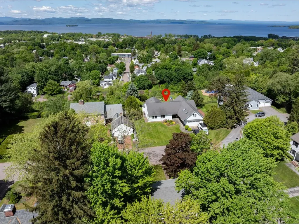 165 Crescent Road Burlington VT 05401