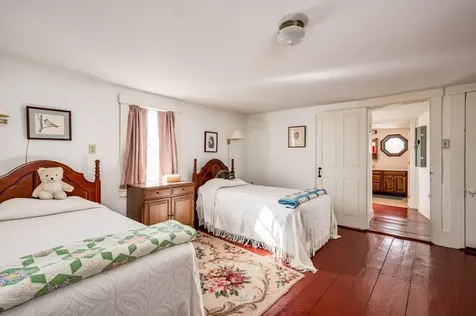 1310 & 1311 Upper City Road Pittsfield NH 03263