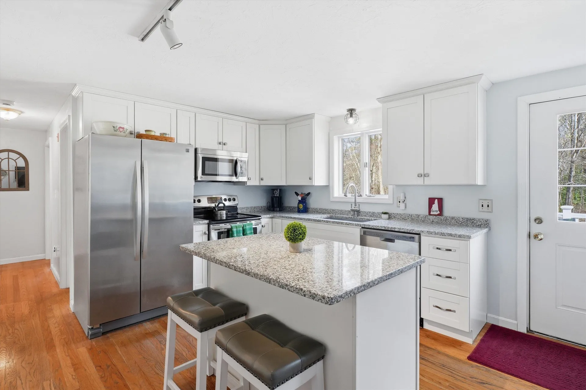 87 Overledge Extension Derry NH 03038