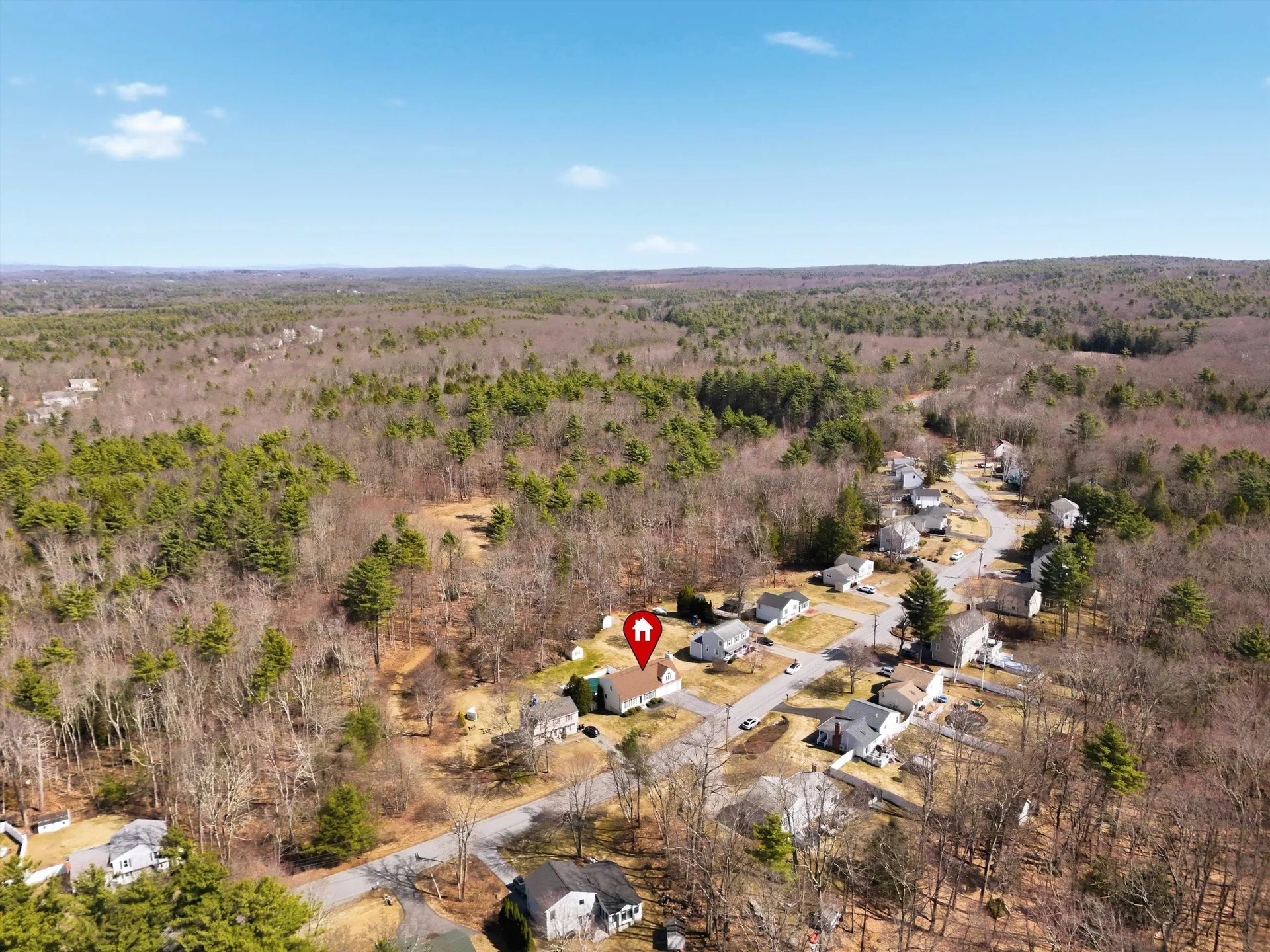87 Overledge Extension Derry NH 03038