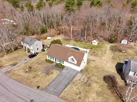 87 Overledge Extension Derry NH 03038