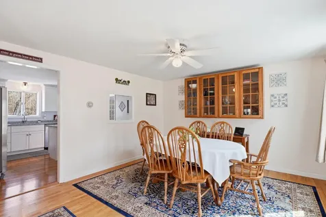 87 Overledge Extension Derry NH 03038